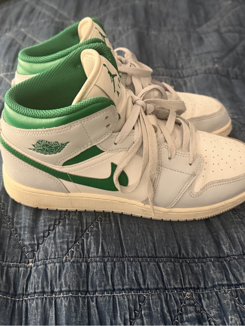 Jordan Kids High-Top Sneakers in White and Green